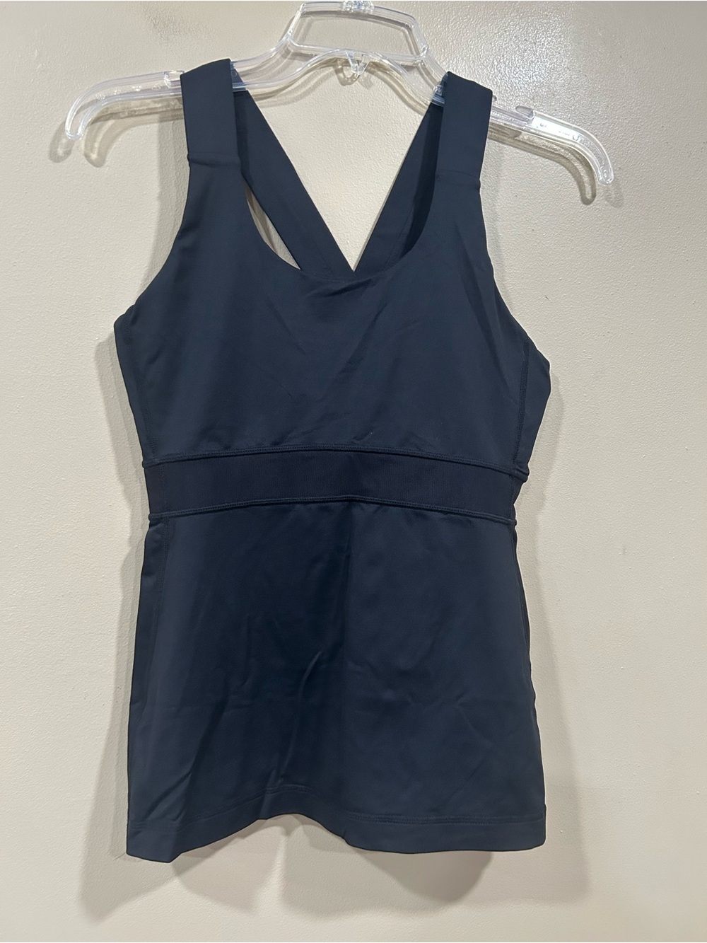 Lululemon Black Cross Back Tank Top With Built In Sports Bra Size 10